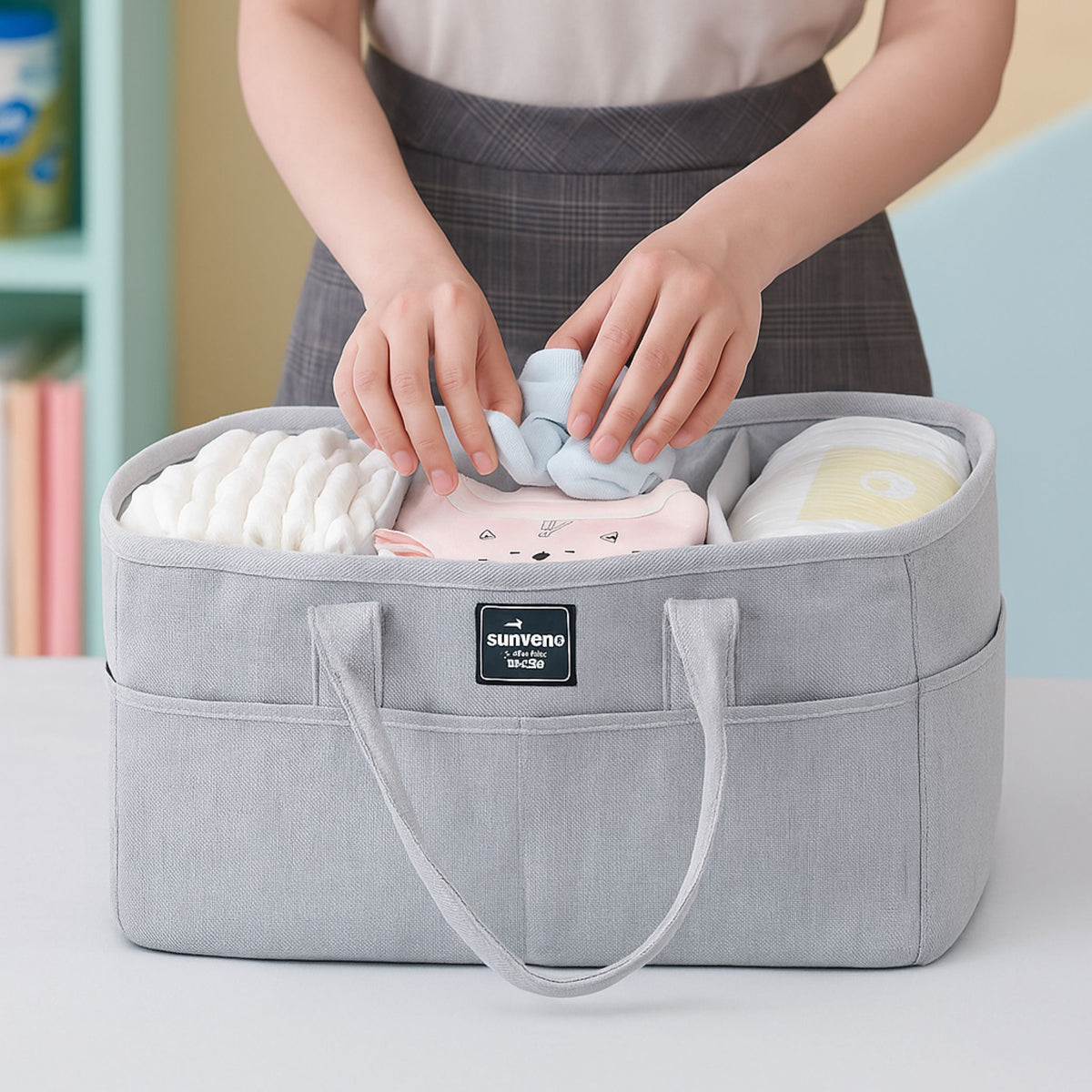 Diaper caddy pockets