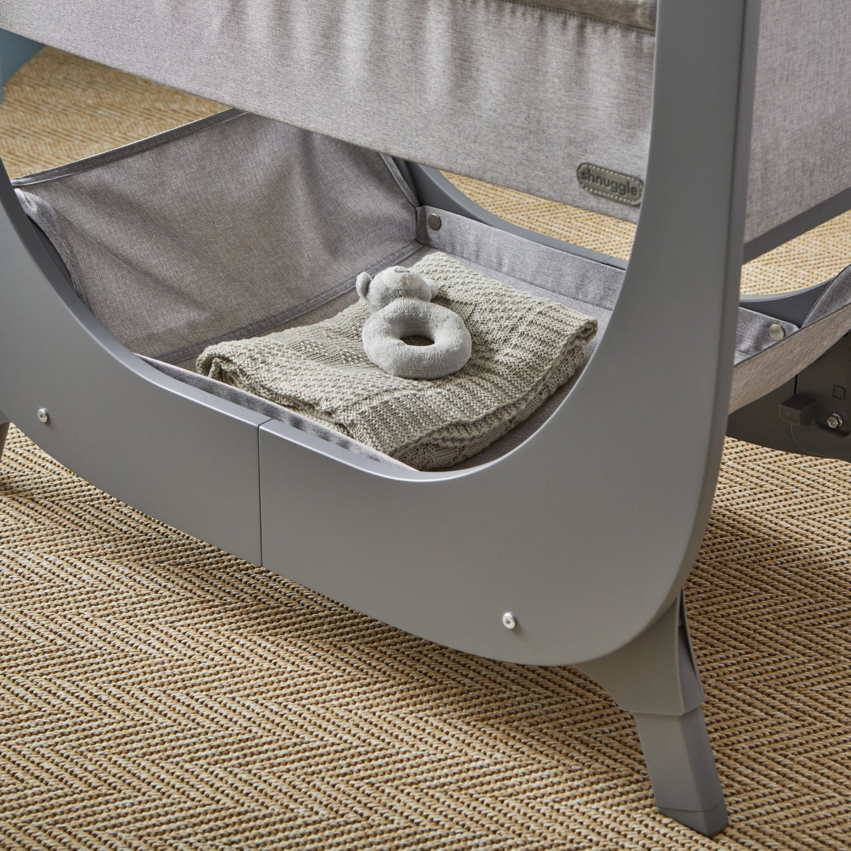 Mama's Den Shnuggle Air Lite Bedside Bassinet | Infant Crib | Height Adjustable Baby Bed with Mattress